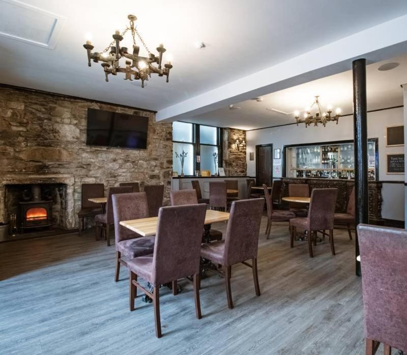 The Ben Mhor Hotel, Bar&Restaurant Grantown-on-Spey Exterior foto